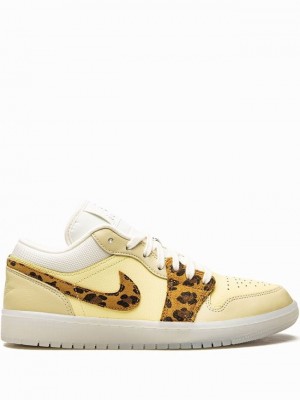 Nike Jordan 1 Low Women's Air Jordan 1 Beige | LMVNHIO-02