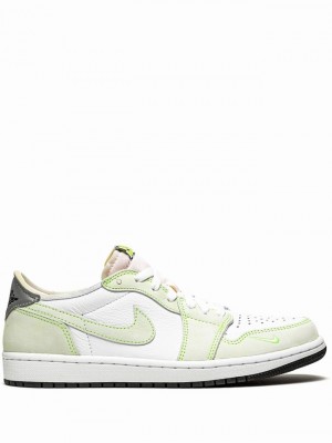 Nike Low OG Men's Air Jordan 1 Green / White | VKUHRFI-39