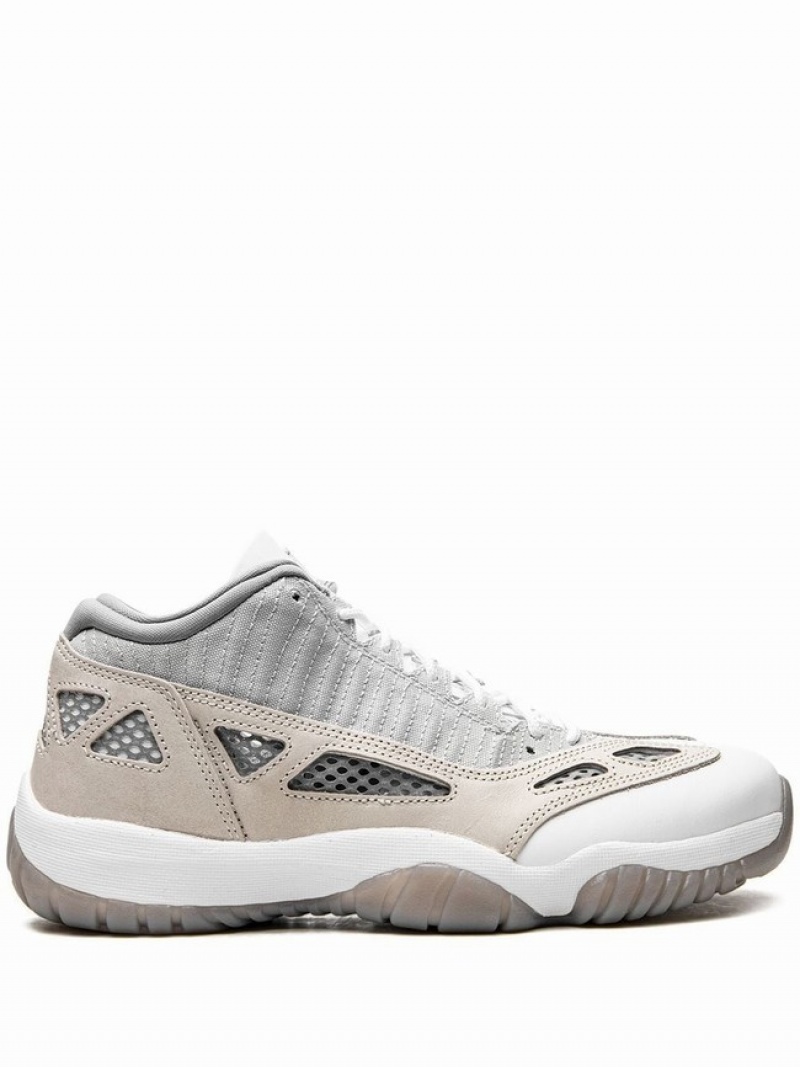 Nike Low IE Light Orewood Brown Men\'s Air Jordan 11 White / Grey | QZMHWIK-89