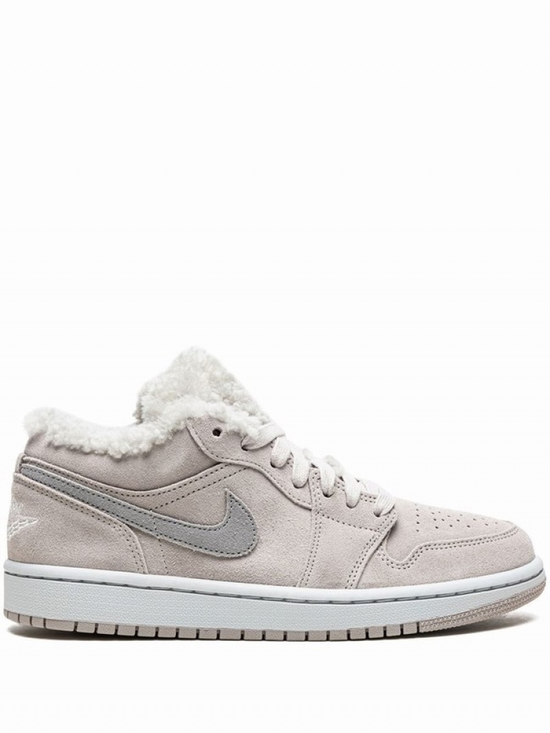 Nike Low SE Sherpa Fleece Women\'s Air Jordan 1 Grey | RUHCEMA-51