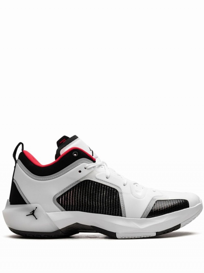 Nike Low Siren Men\'s Air Jordan 37 White / Black | KBCSEUQ-18